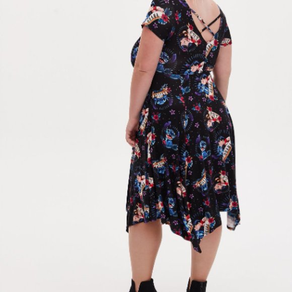 Torrid Size 3 (22/24W) Disney Lilo & Stitch Tattoo Handkerchief Skater Dress NWT - Picture 2 of 13